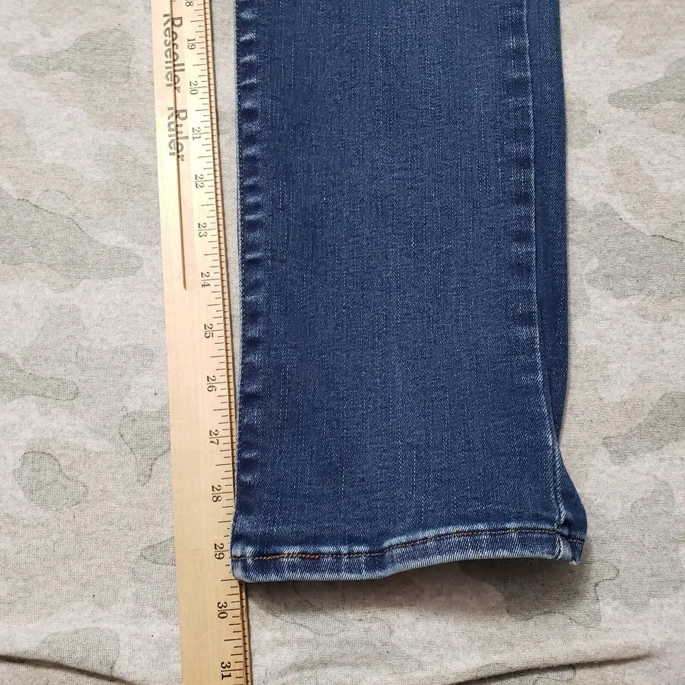 Levi's‎ Jeans Womens 10 Blue Mid Rise Skinny Denim Medium Wash